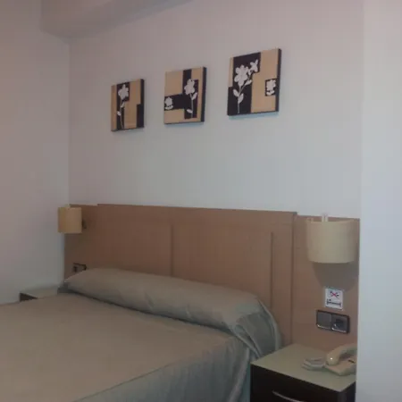 Hotell Primavera 2*