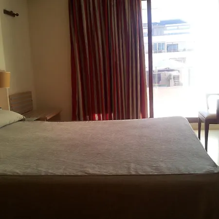 Primavera Hotell 2*