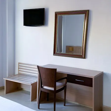 Primavera Hotell 2*
