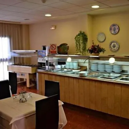 Hotel Primavera 2*