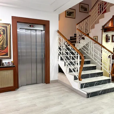 Primavera 2* Benidorm